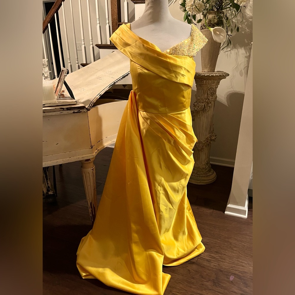 Elegant Gold Off the Shoulder Gown